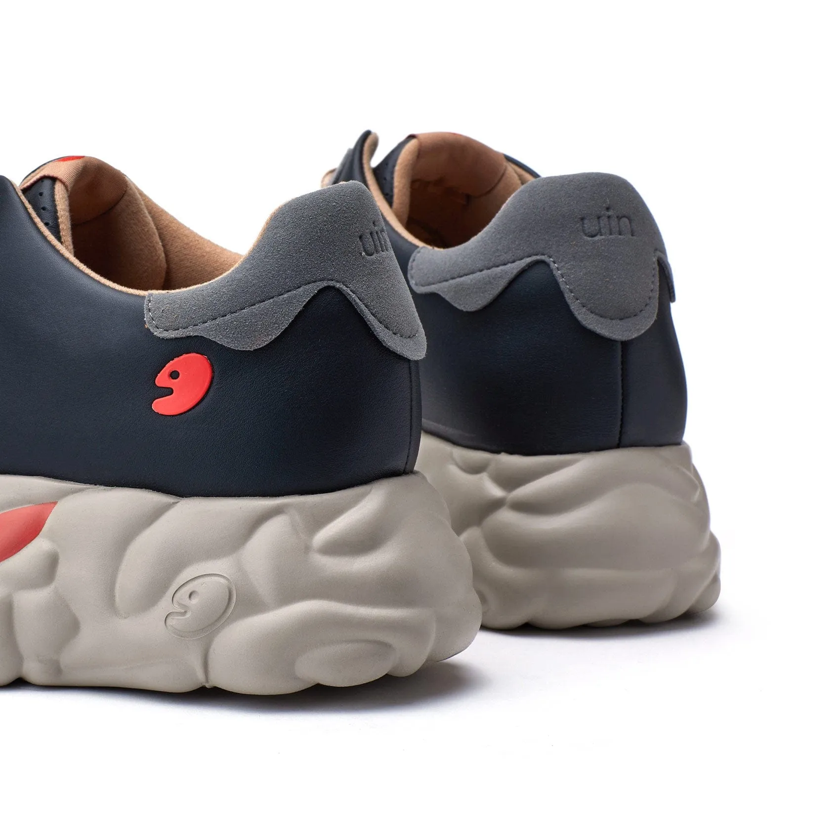 Pure Black Sanamolls II Women Gore-tex Sneakers