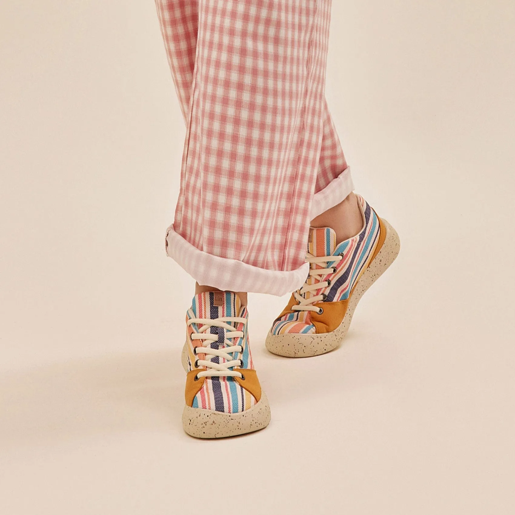 Chukka Sneakers Rainbow Reflection Denia I Women