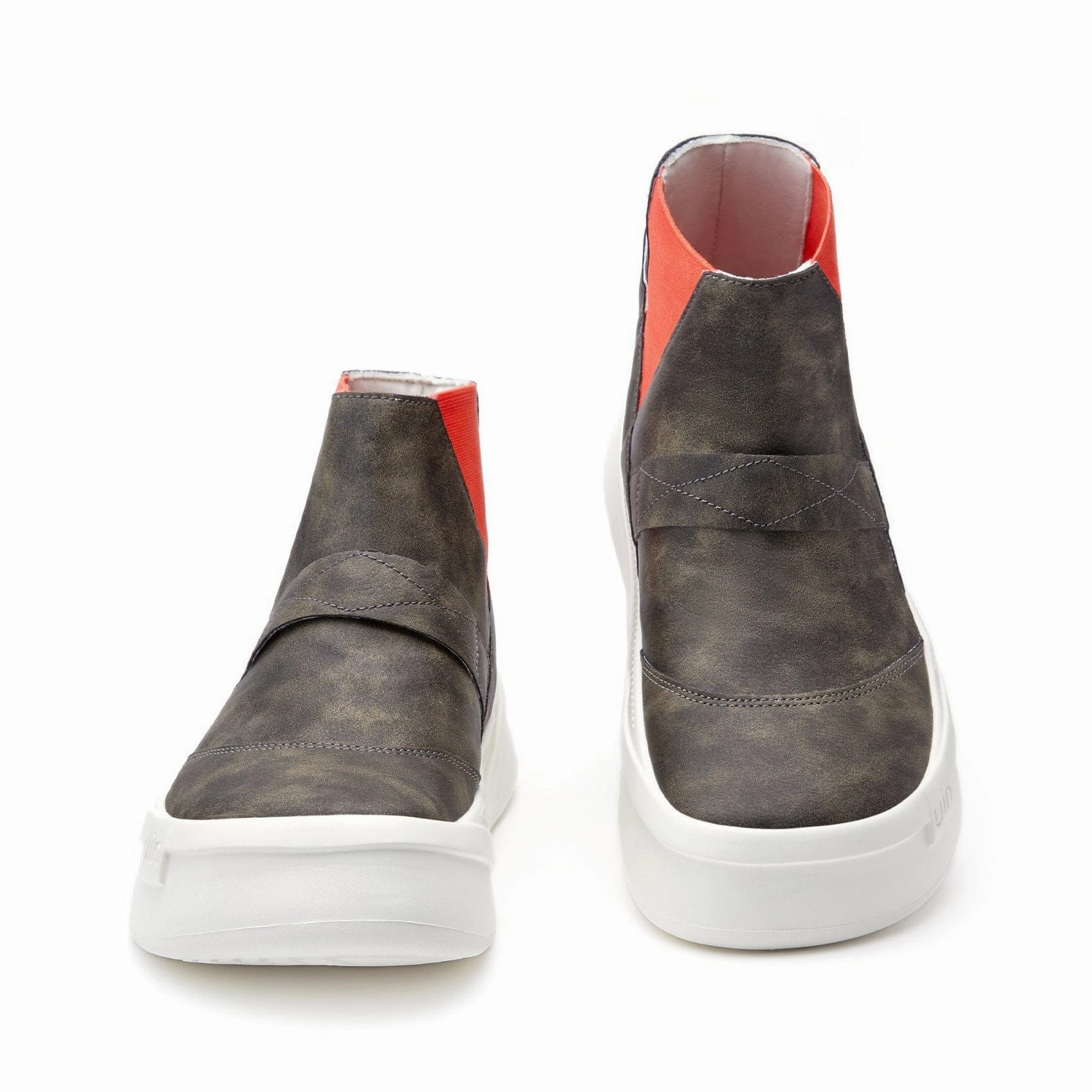 Russell Westbrook Sneakers Rangoon Green Victoria III Women