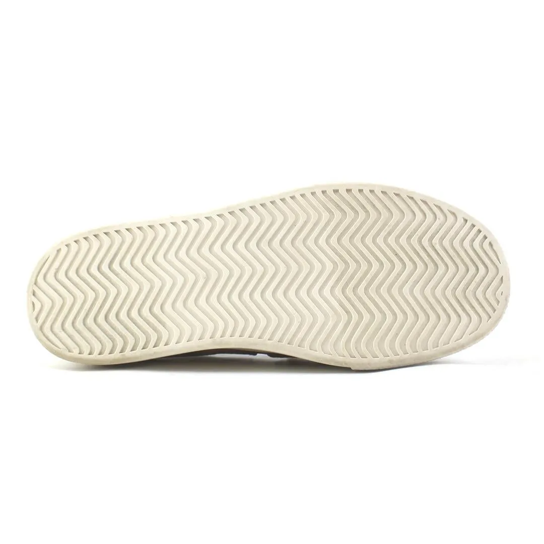 VINCE CAMUTO  ABBINA Glitter Slip On