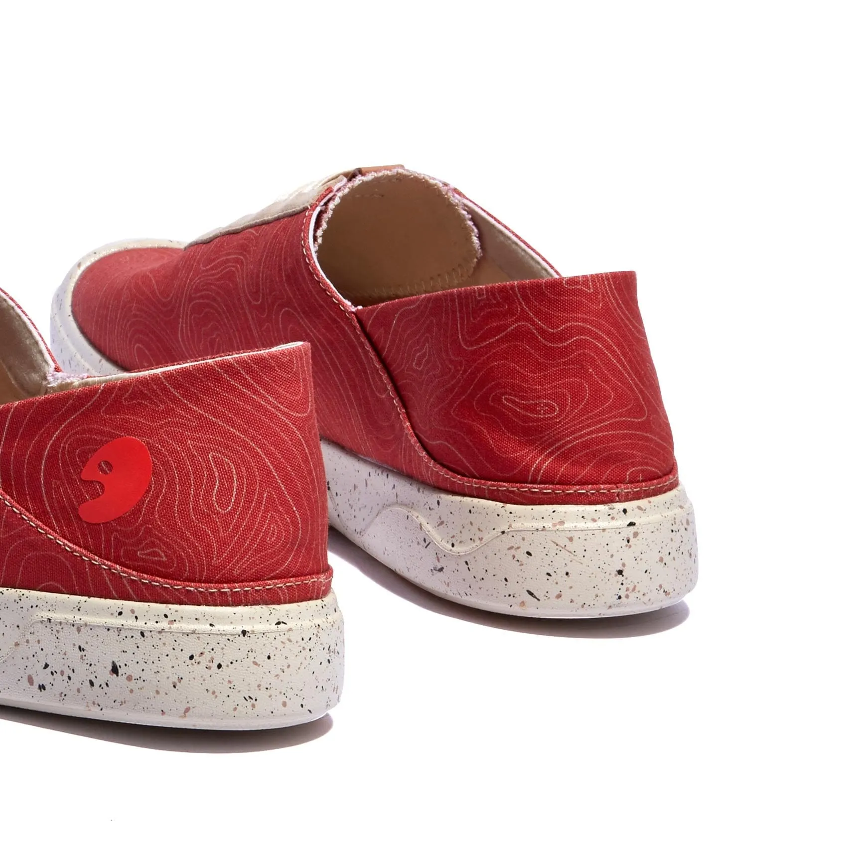 Burnt Ochre Cadiz VII Women Skinny Jeans And Sneakers