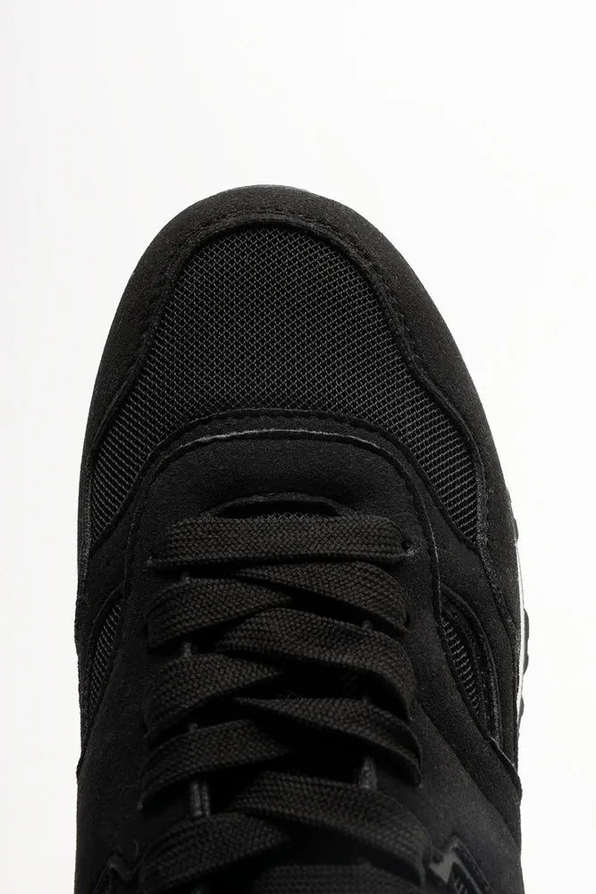 Retro Trainers Black Carbon Plate Running Shoe