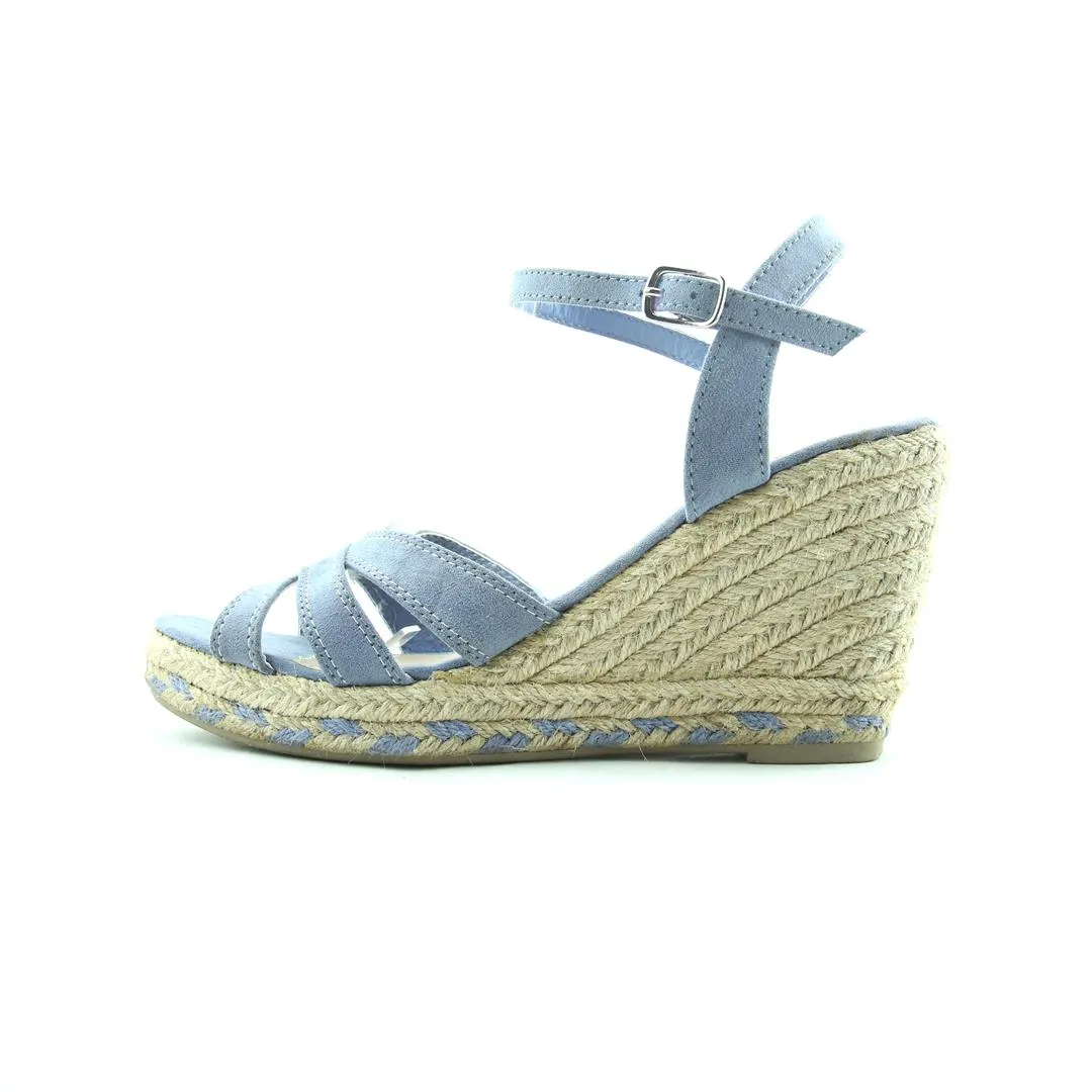 SFERA . Driving A Truck With My High Heels On