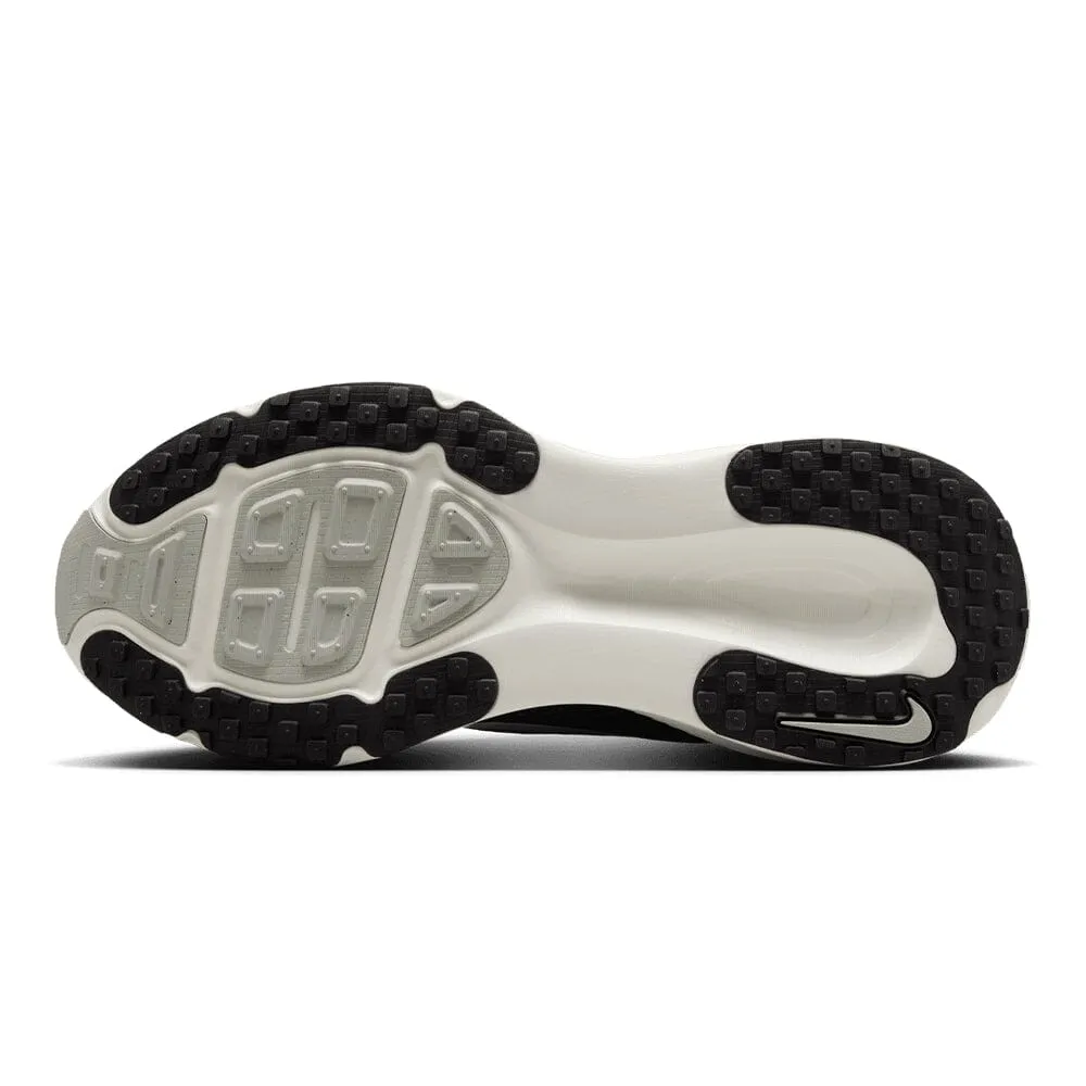 Nike Women's Vomero 18 Nike Shoe Customization