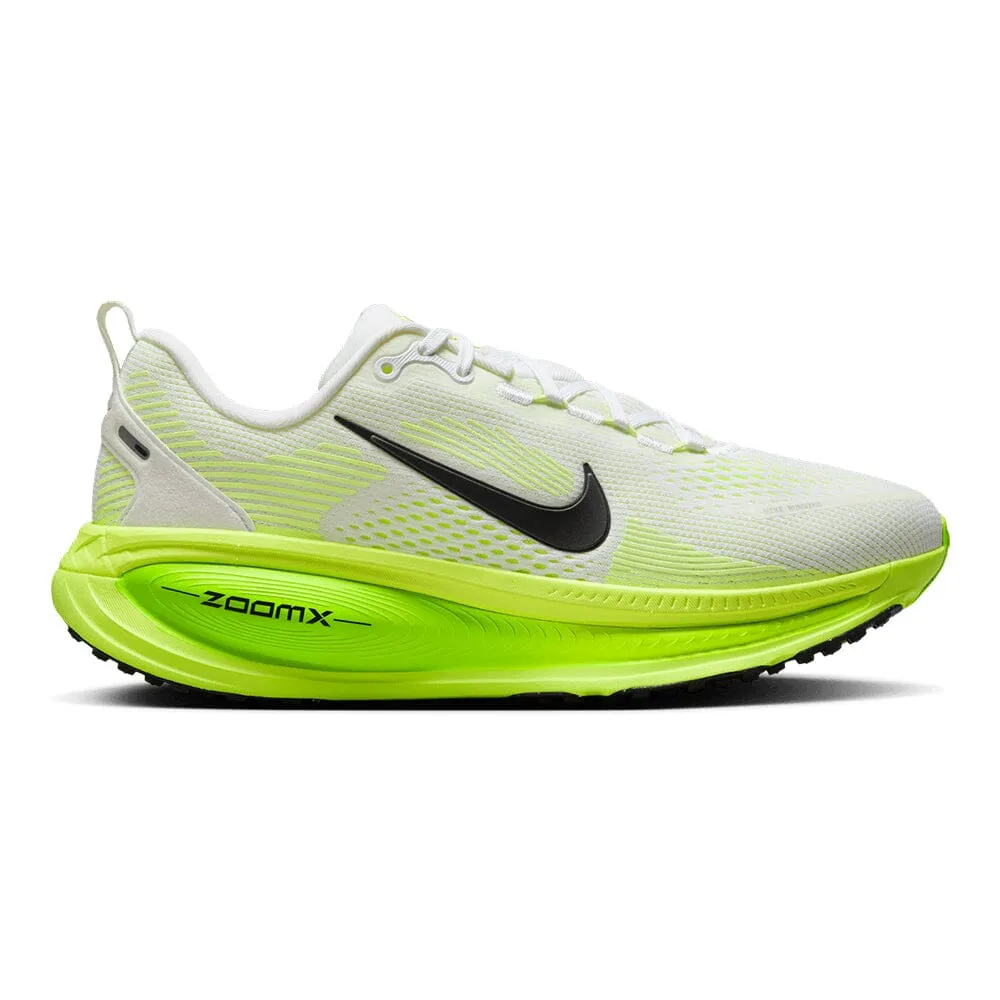 Nike Women's Vomero 18 Nike Shoes Trail