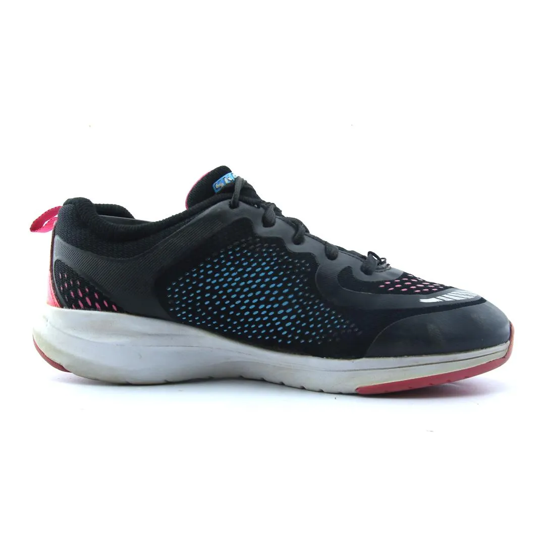 SKECHERS ULTRA GROOVE MISS HYDRO Tech Running Shoes