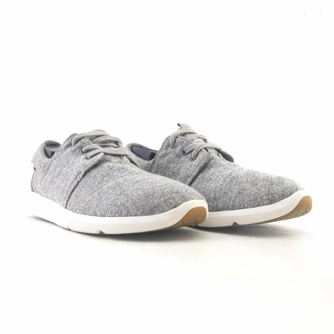 TOMS MEMORY FOAM Shoes With Wide Toe Box Running