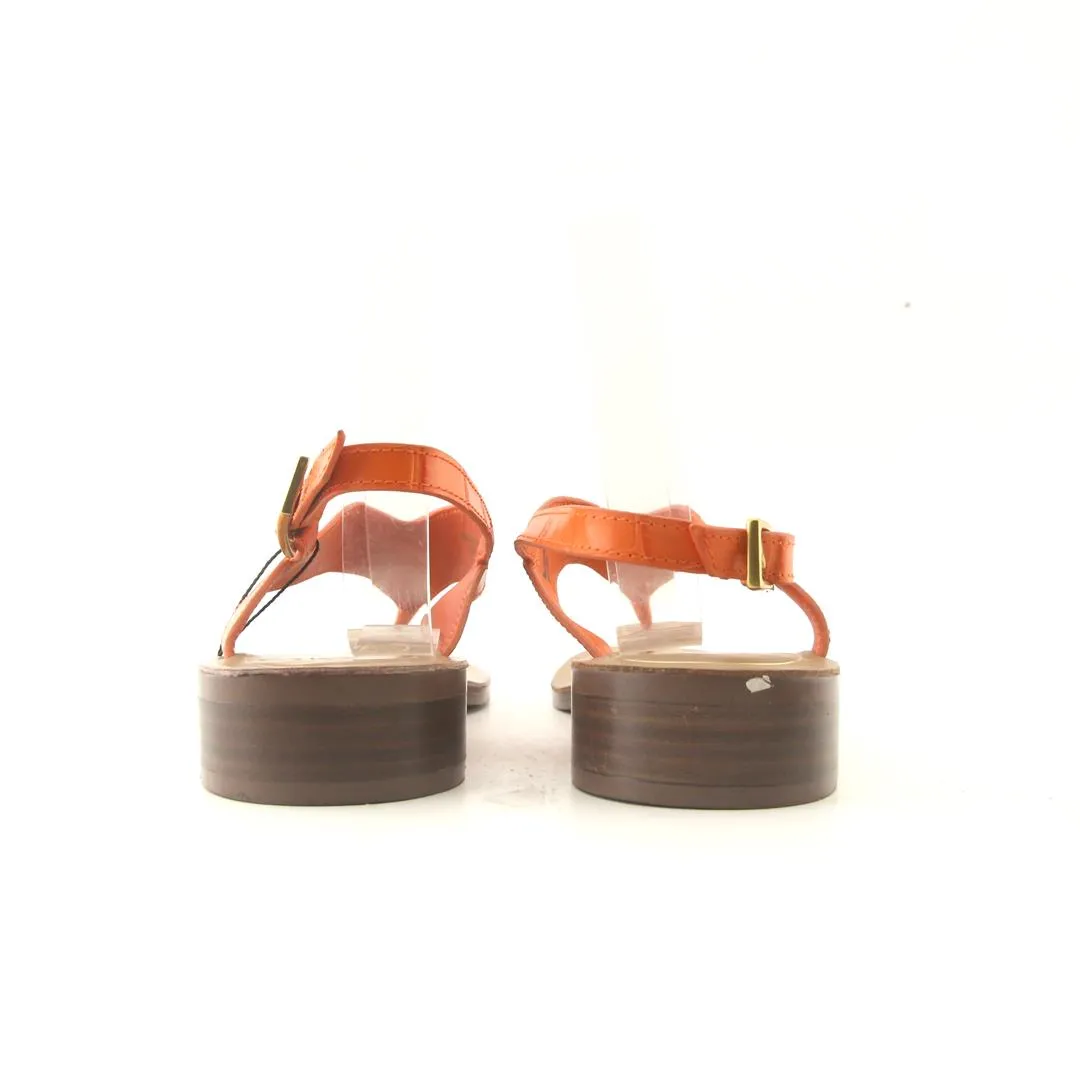 SARTO. IRIS Close Shoes