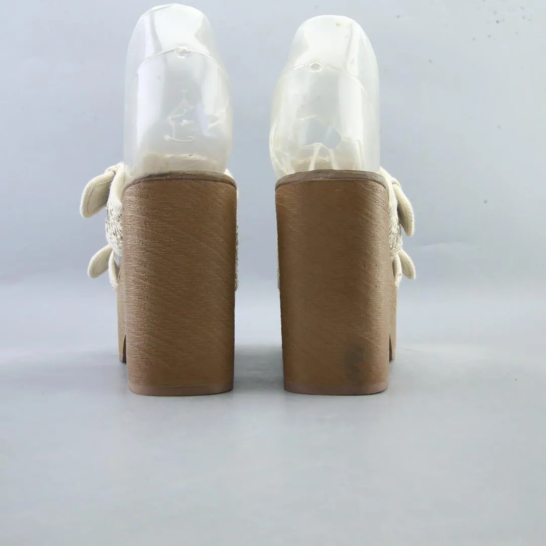 SARTO NOBLE Denim Shorts And High Heels