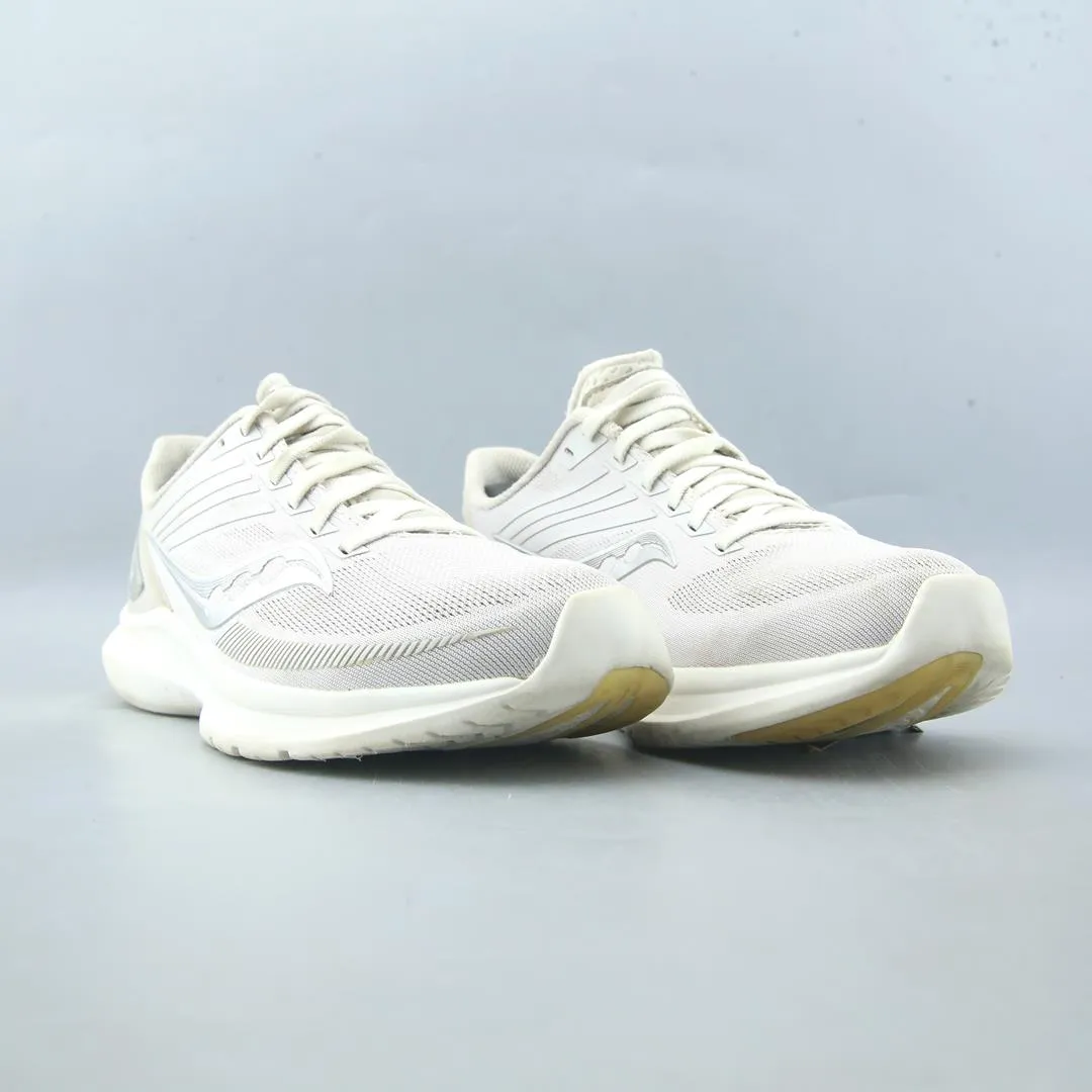 Running Shoes London SAUCONY KINVARA 12