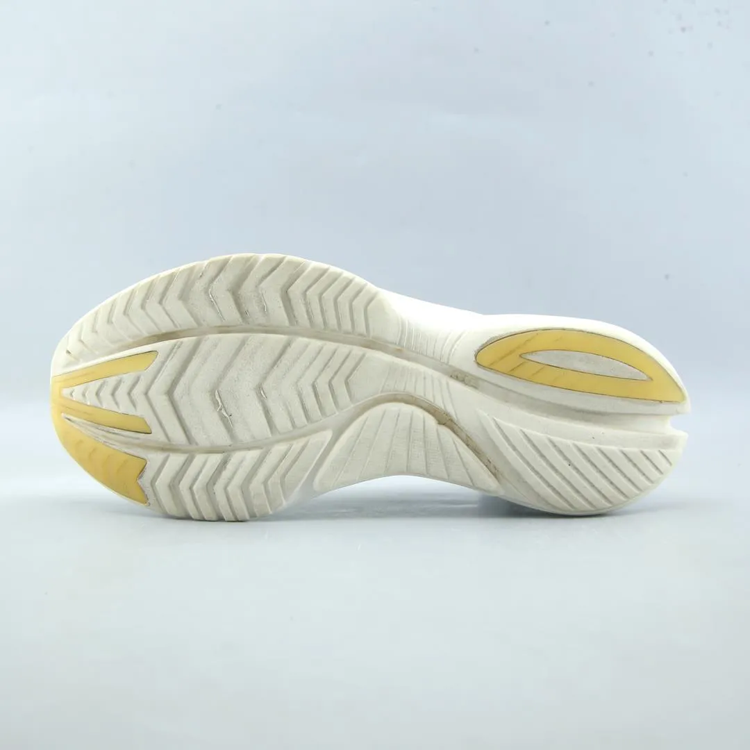 SAUCONY KINVARA 12 Ultra Marathon Running Shoes