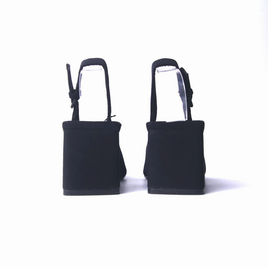 STRADIVARIUS . In High Heels Pics