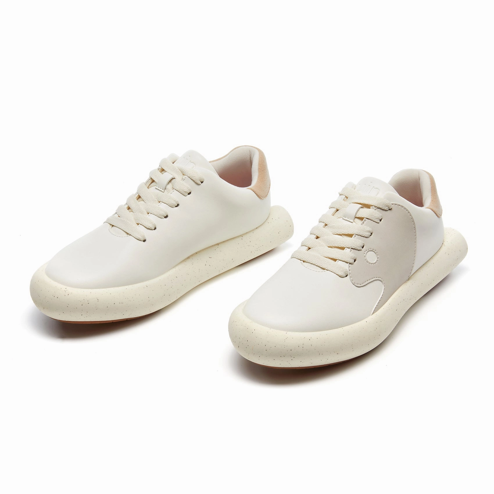 Shell White Chambry 2 Women Best Gym Sneakers