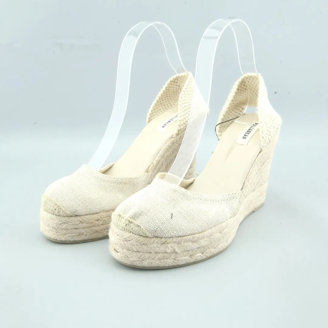 Short Boots High Heels PULL & BEAR .