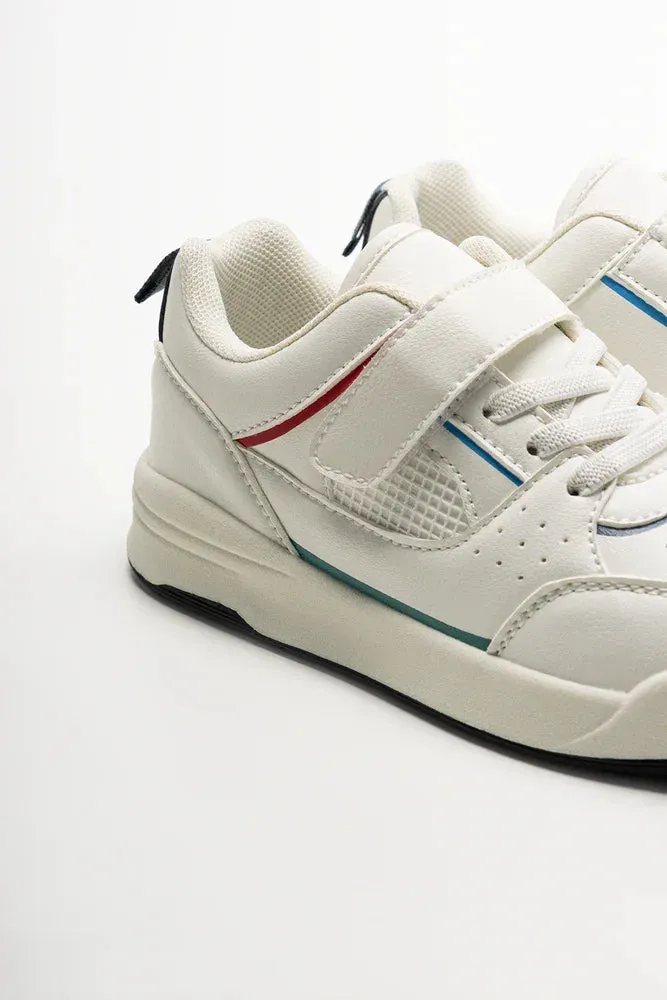 Skate Sneaker White Ua Charged Engage 2 Training Shoes