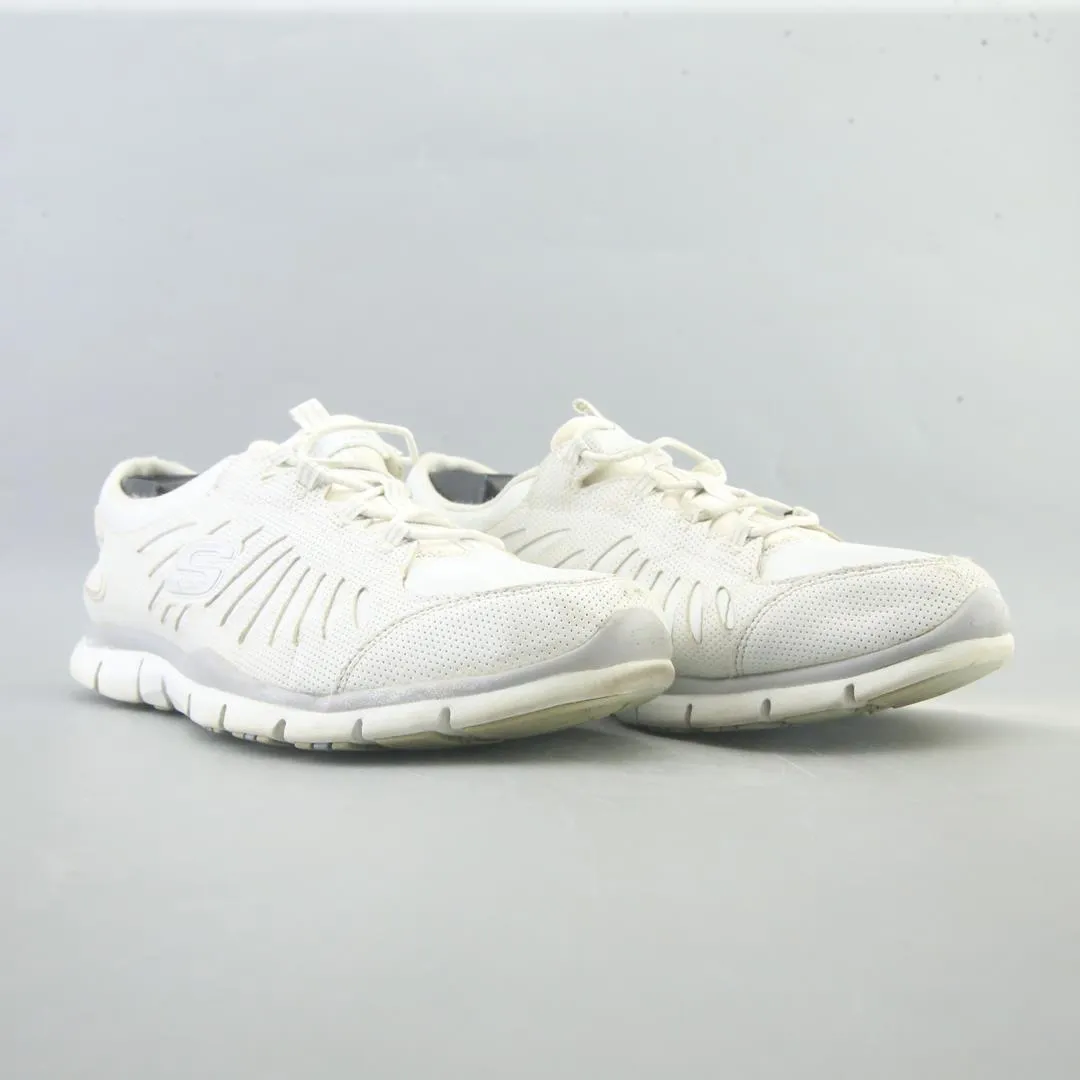 SKECHERS 6 FLEX GRATIS Puffer Slip On