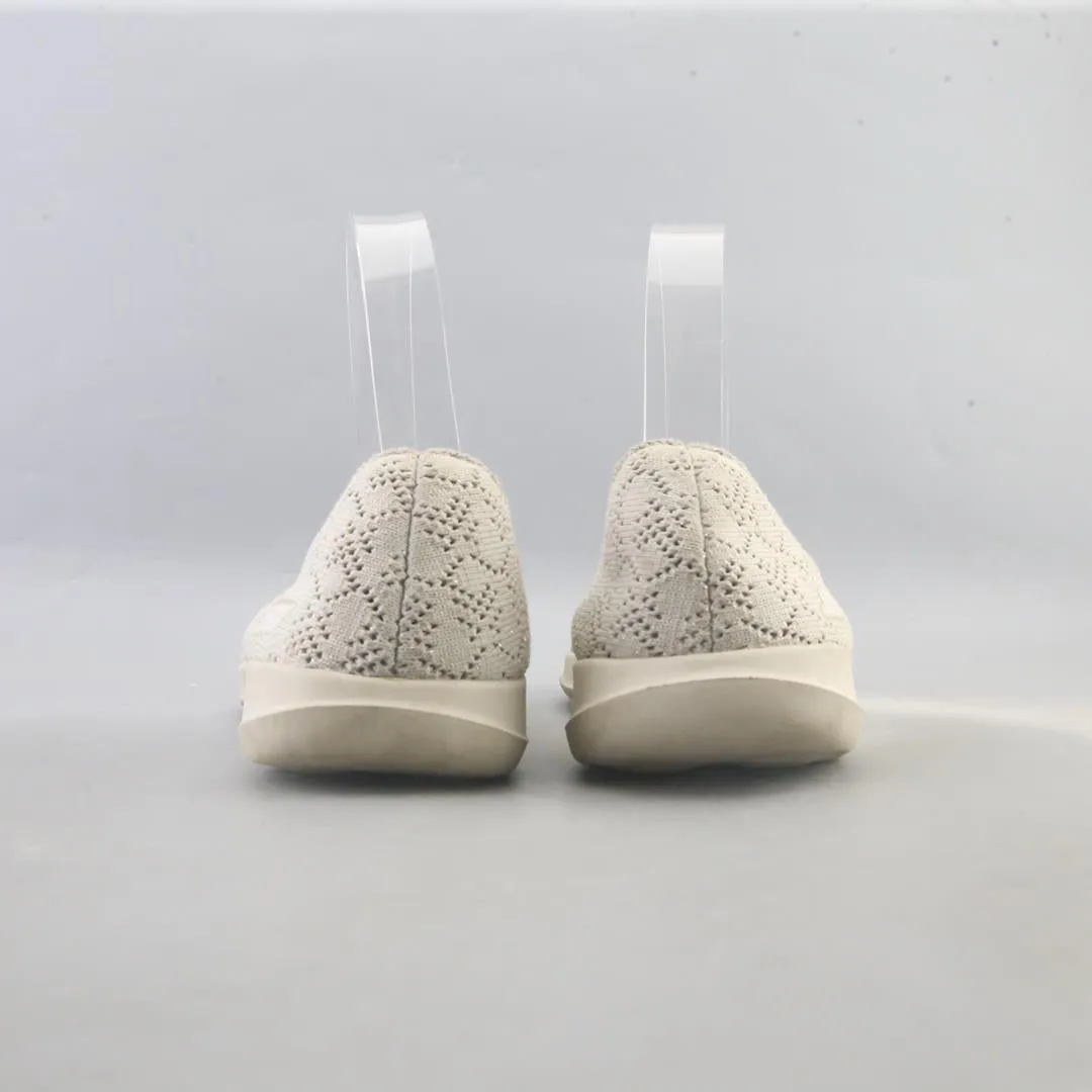 SKECHERS GOWALK JOY Slip On Approach Shoes