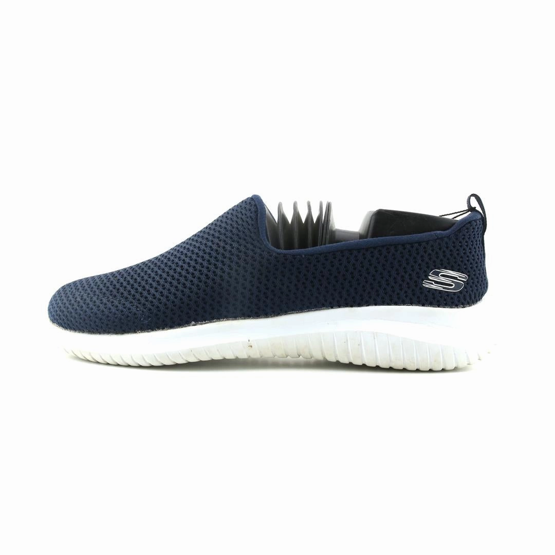 SKECHERS ULTRA FLEX Suede Slip On
