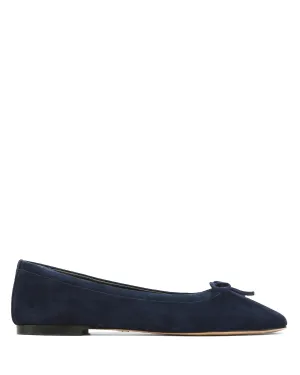 Avery Navy Suede Sneakers Washing