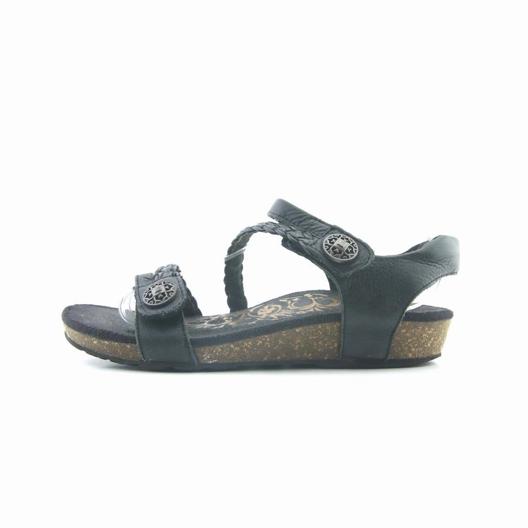 AETREX . Lingerie And High Heels