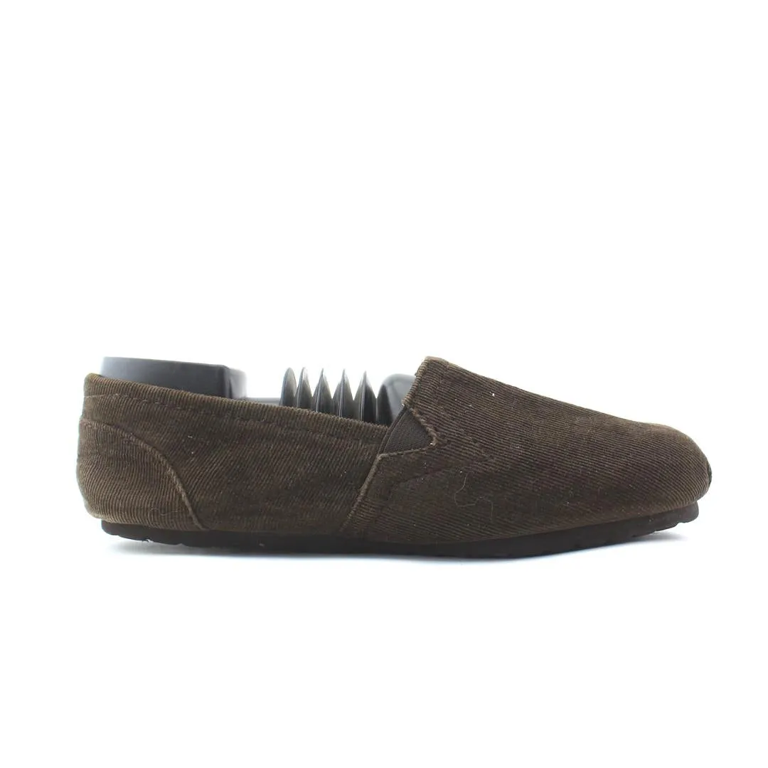 SO . Gucci Slip On Sandals