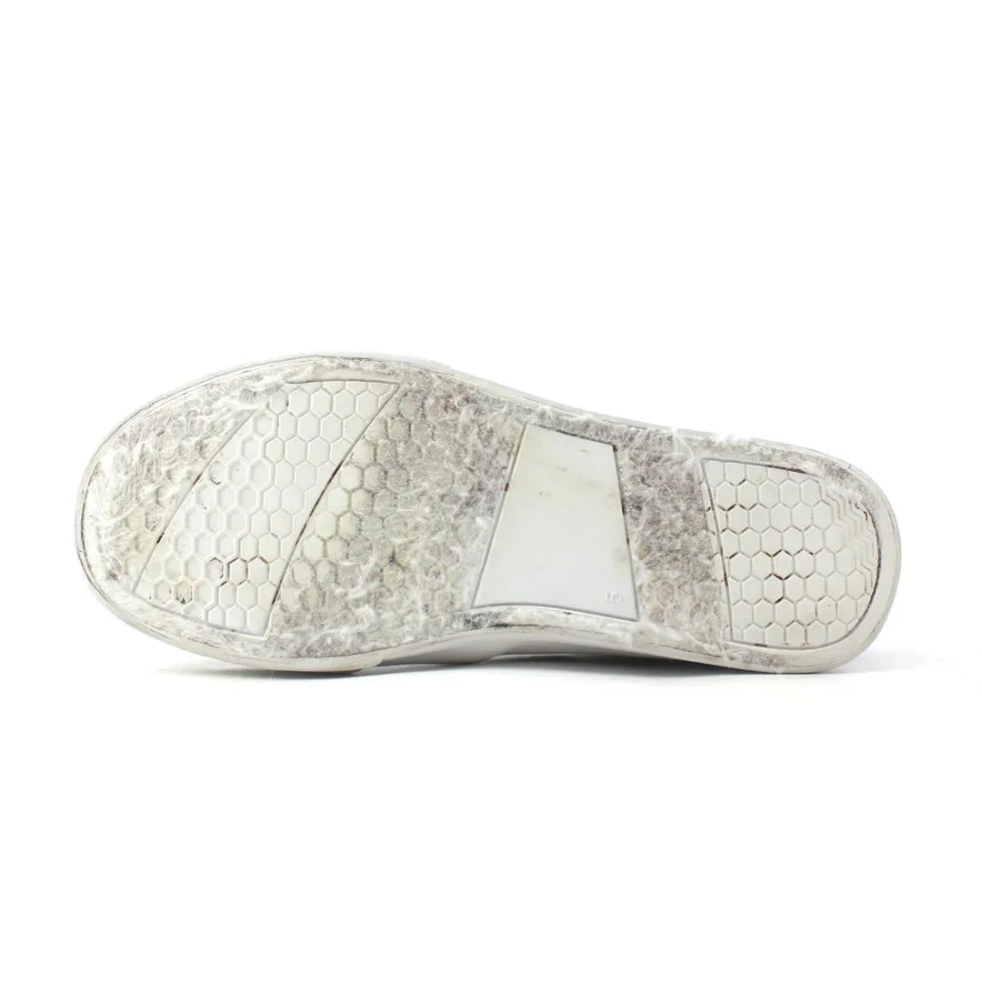 SODA  . Slip On Gym Shoes