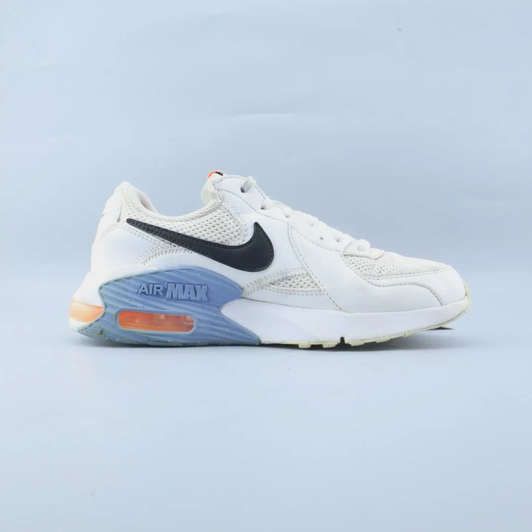 NIKE AIR MAX EXCEE Running Shoes For Flat Foot