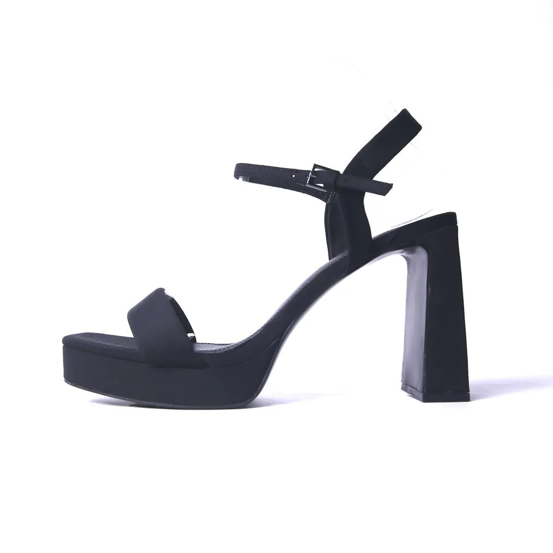 High Heels Coloring Page STRADIVARIUS .