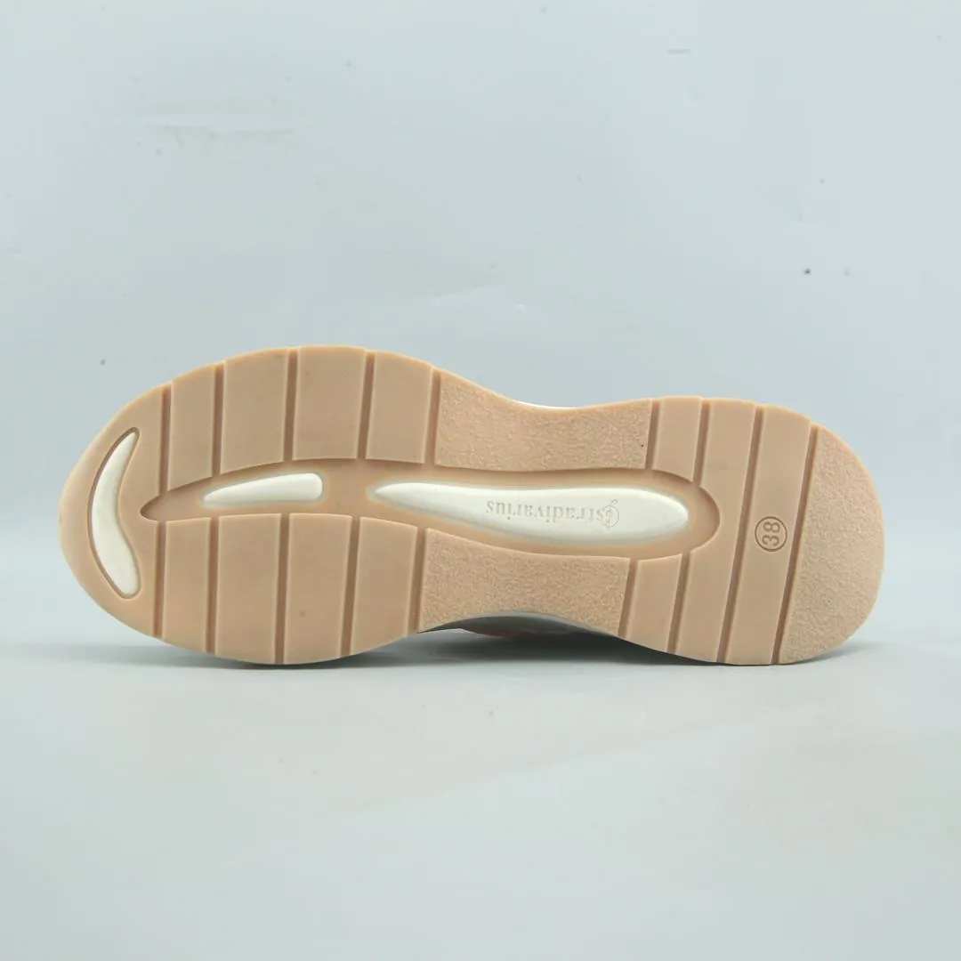 Carbon Fiber Running Shoes STRADIVARIUS .