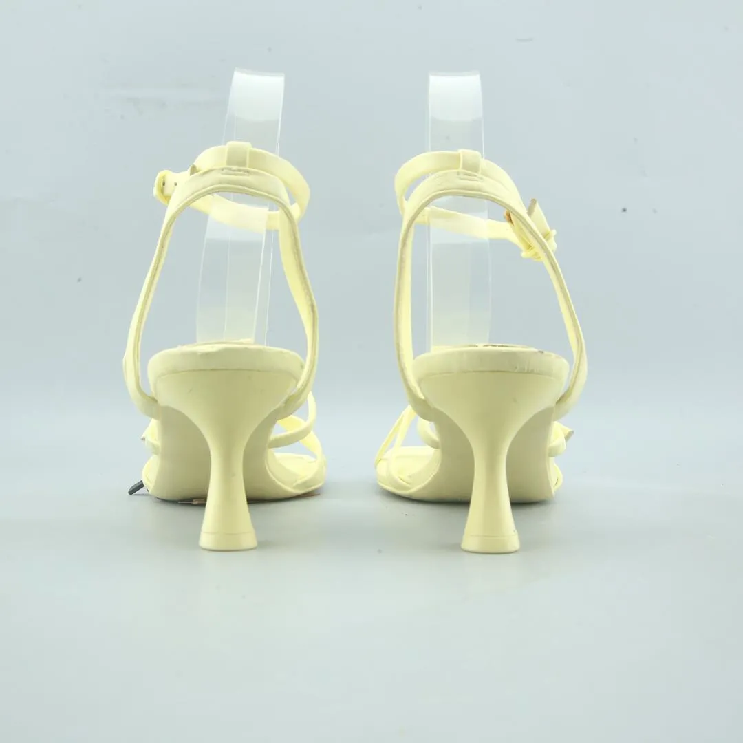 STRADIVARIUS . Jeans With High Heel Boots