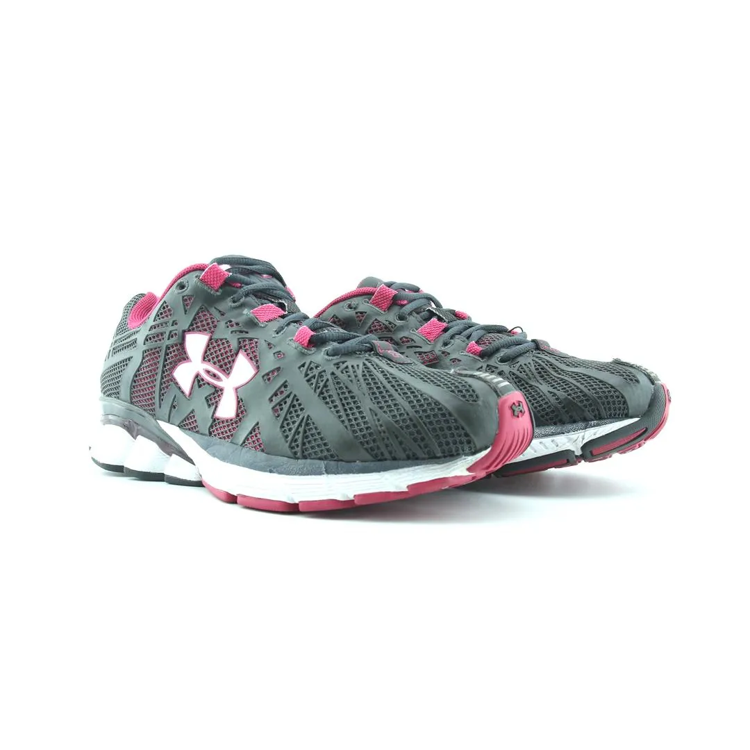 UNDER ARMOUR SOFT CUSHION Beginner Running Shoe
