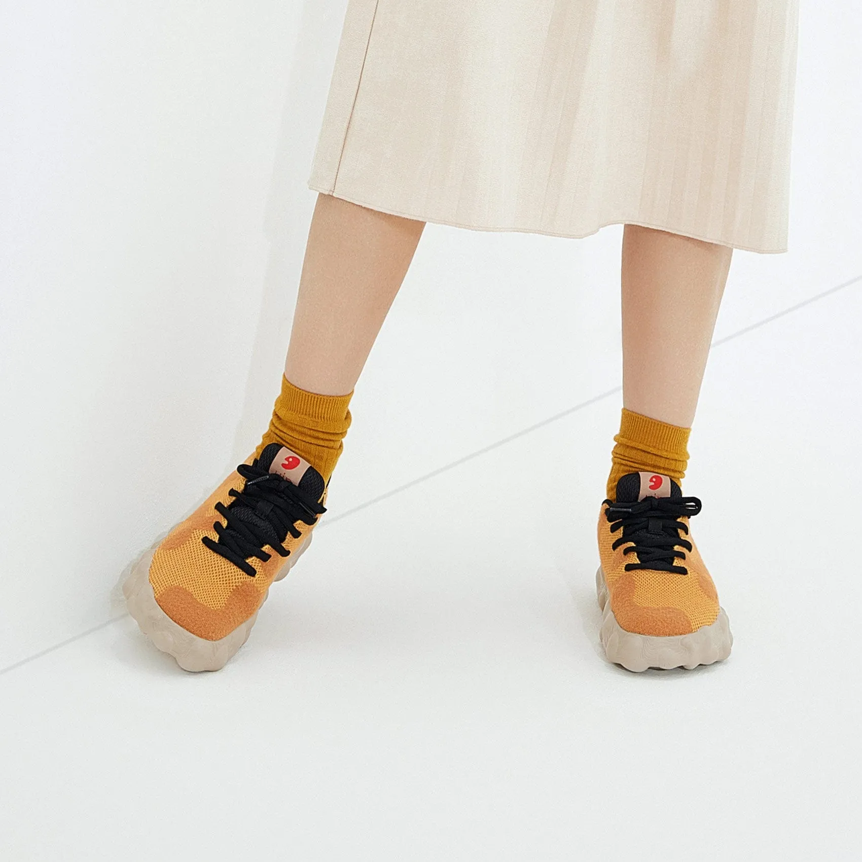 Golden Cream Figueras I Women Size 11 Basketball Shoes