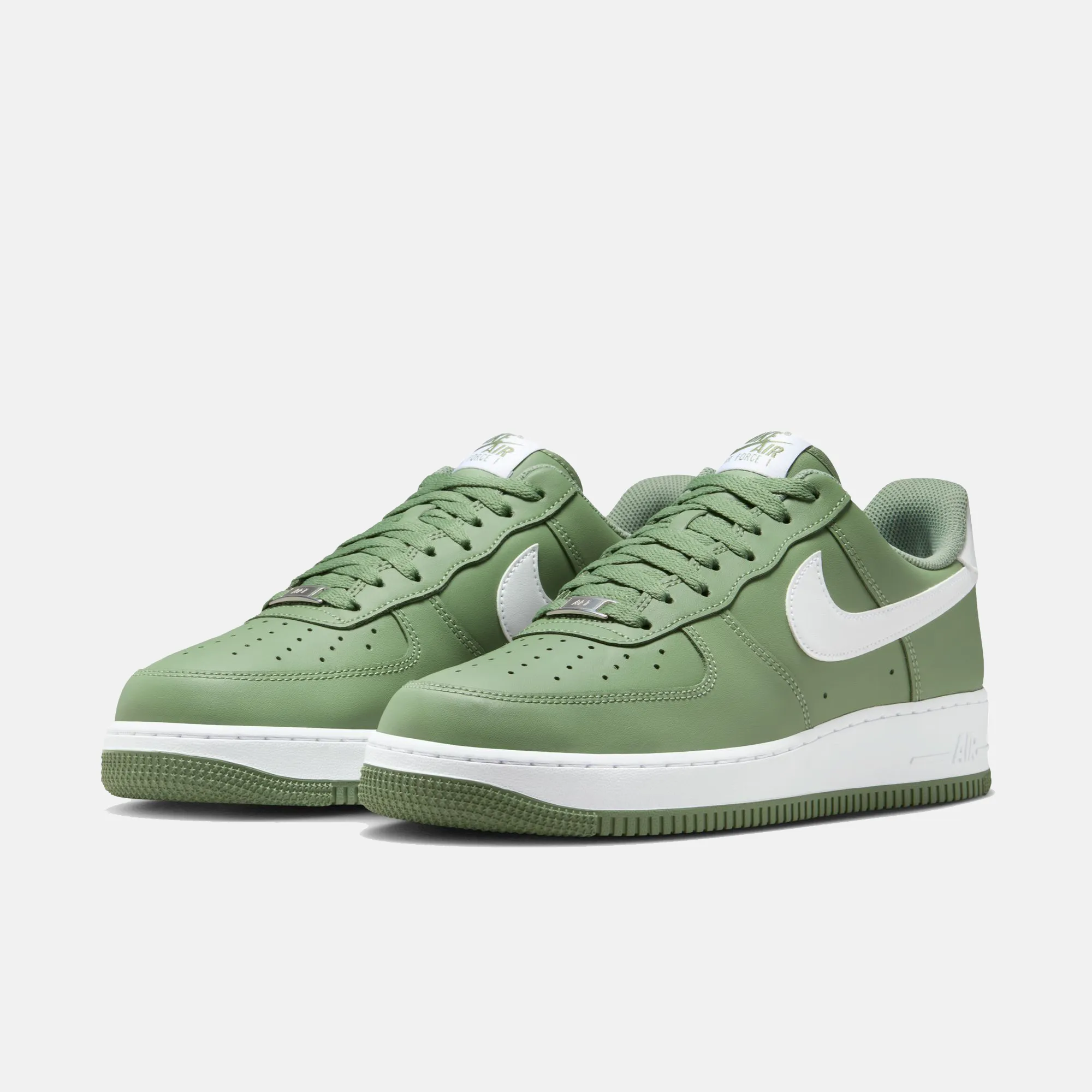 Air Force 1 '07 Nike Basketball Shoes With A Strap