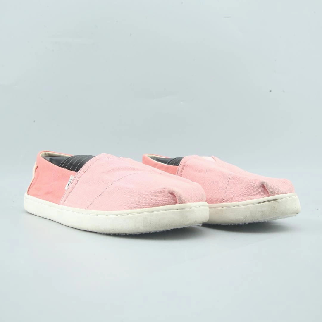 TOMS ALPARGATA Slip On Sandals Wide Width