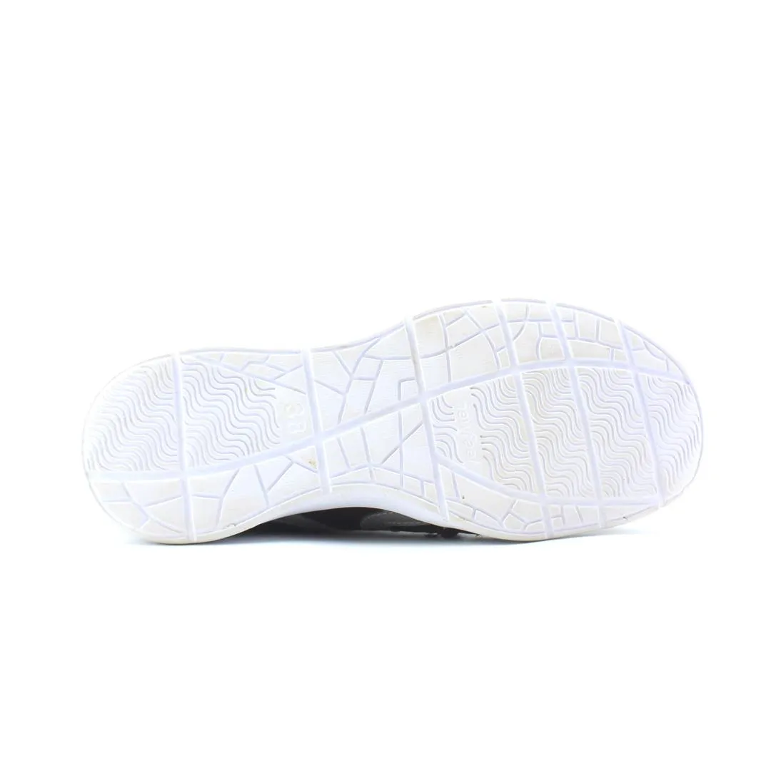 Short Distance Running Shoes NEWFEEL SOFT 140 MESH