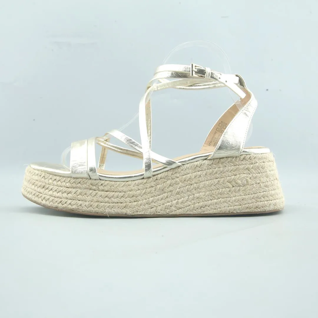 LEFTIES . Size 5 Heels