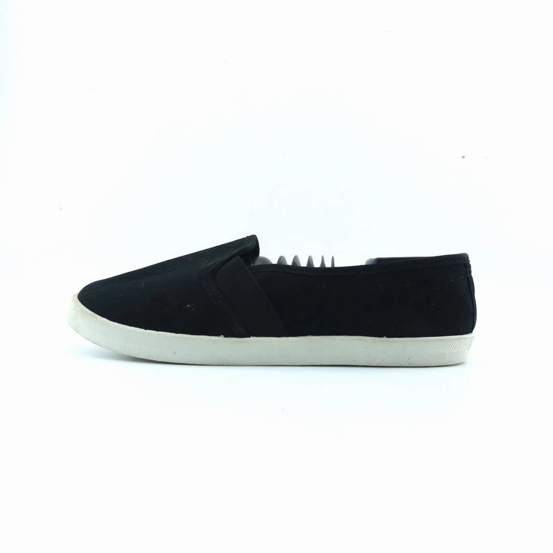 Slip On Hearts TIME AND TRU MEMORY FOAM