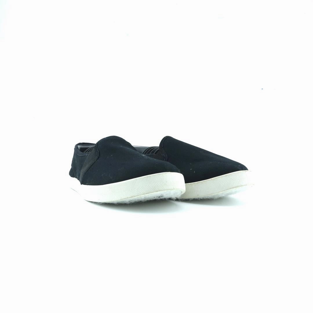 Flat Slip On Shoes TIME AND TRU MEMORY FOAM