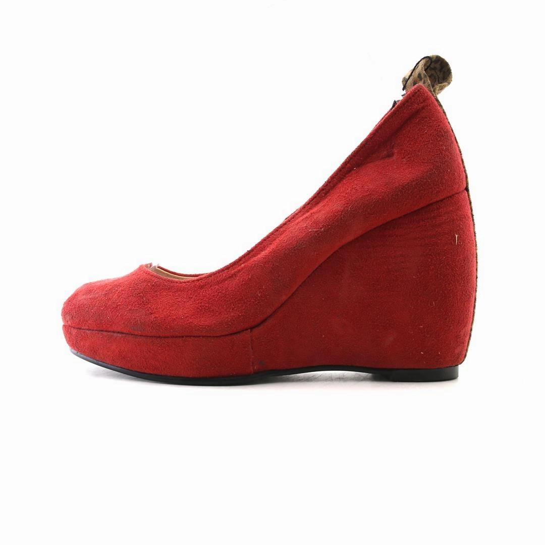 High Heels Sex Videos COUTE .