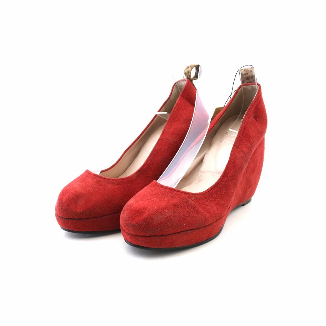 Tall High Heels COUTE .