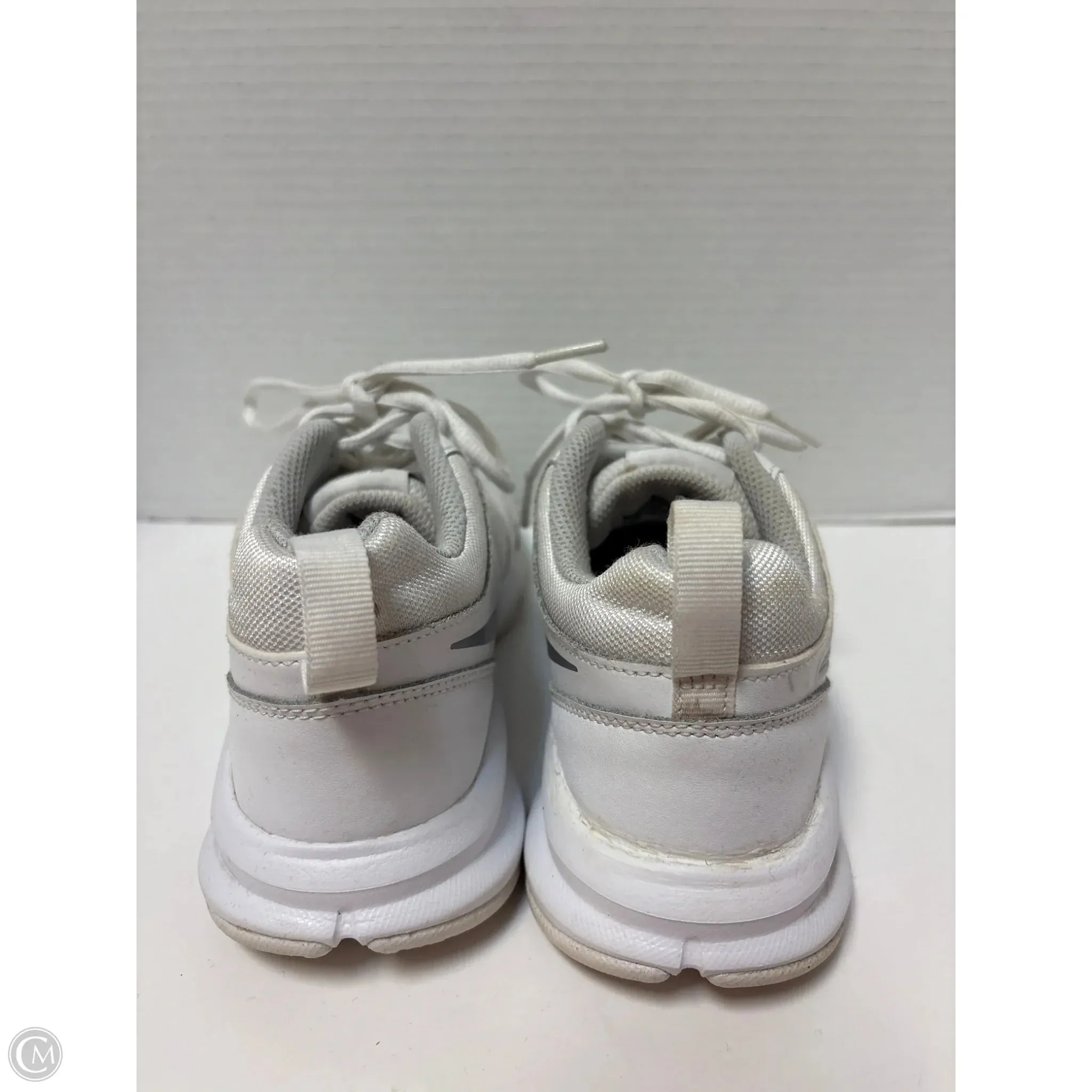 Shoes Athletic By Nike In White, Size: 8 Arch Support Nike Shoes