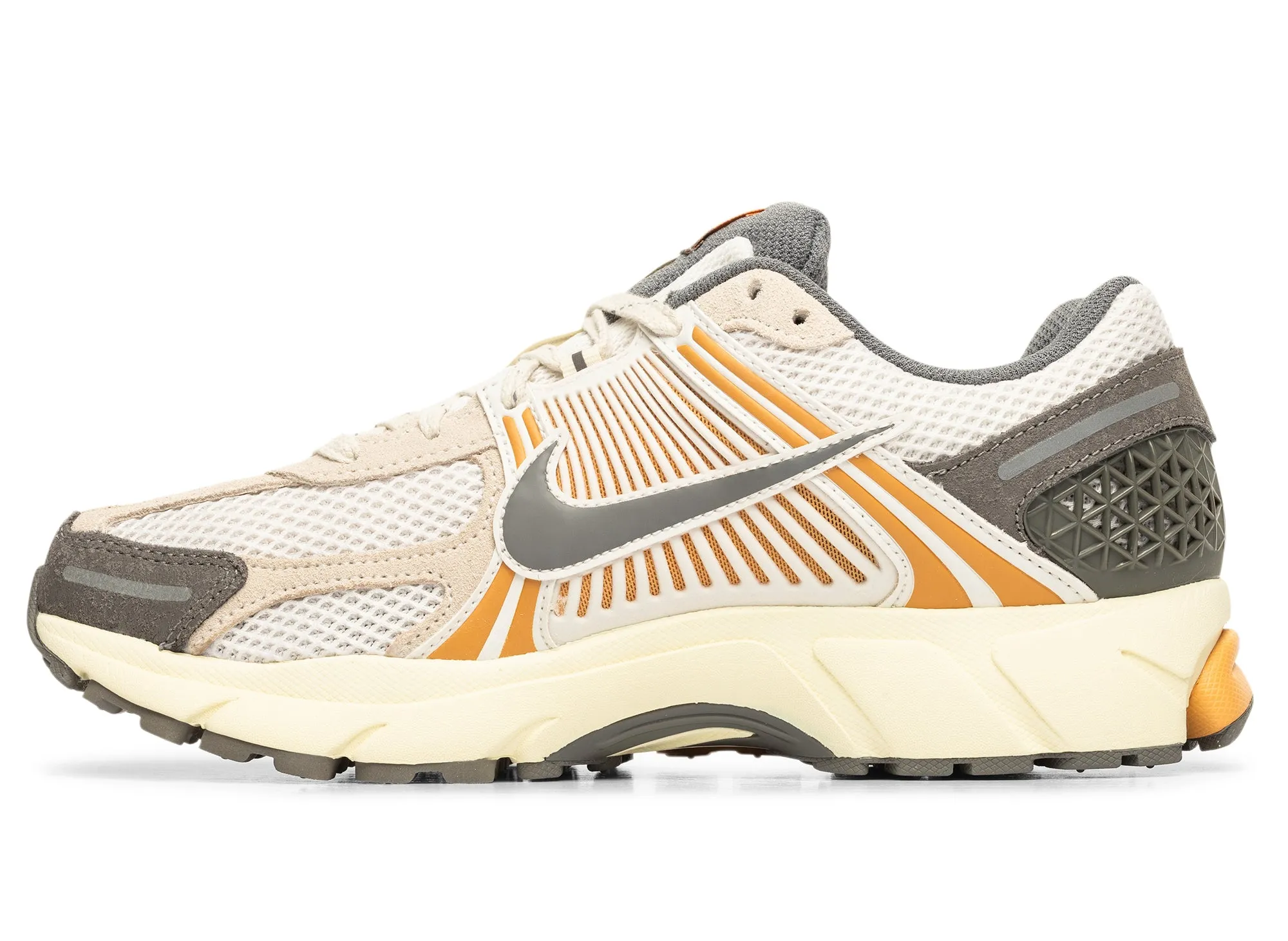 Nike Zoom Vomero 5 Nike Running Shoes Size Chart