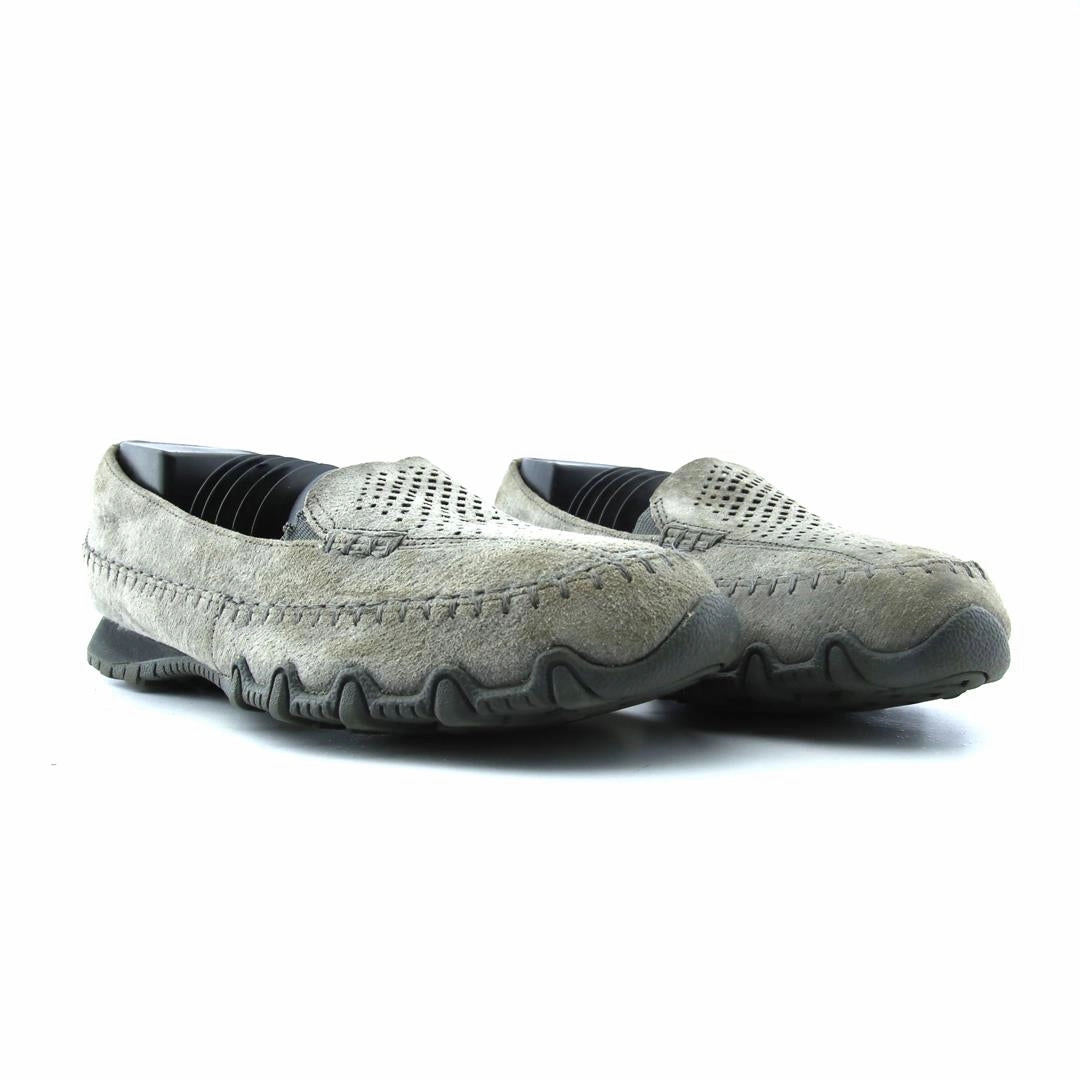 For Seniors  Best Slip On SKECHERS RELAXED FIT PEDESTRIAN