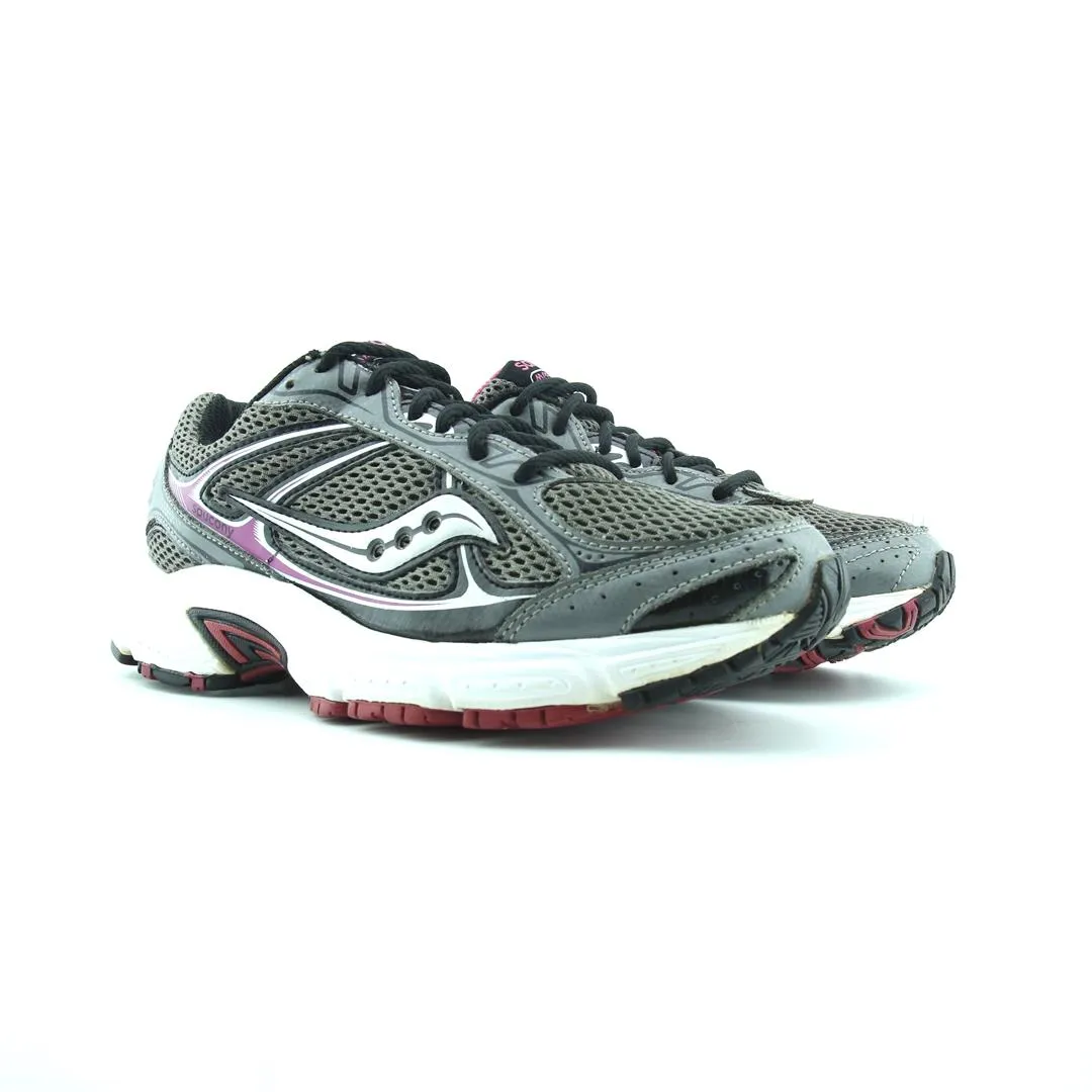 SAUCONY MARAUDER 2 Size 16 Running Shoes