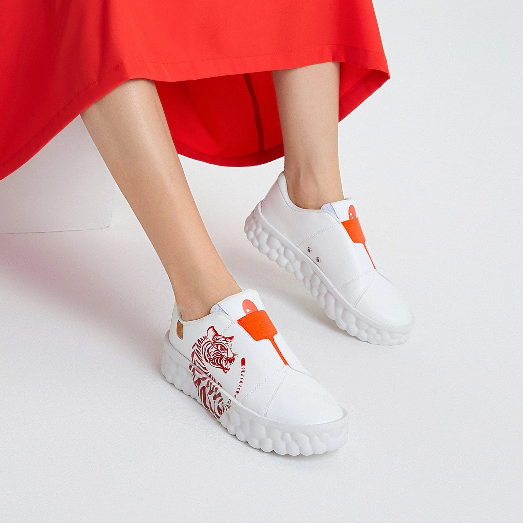 Sneakers From The 90's Tiger Roar Las Ramblas Women