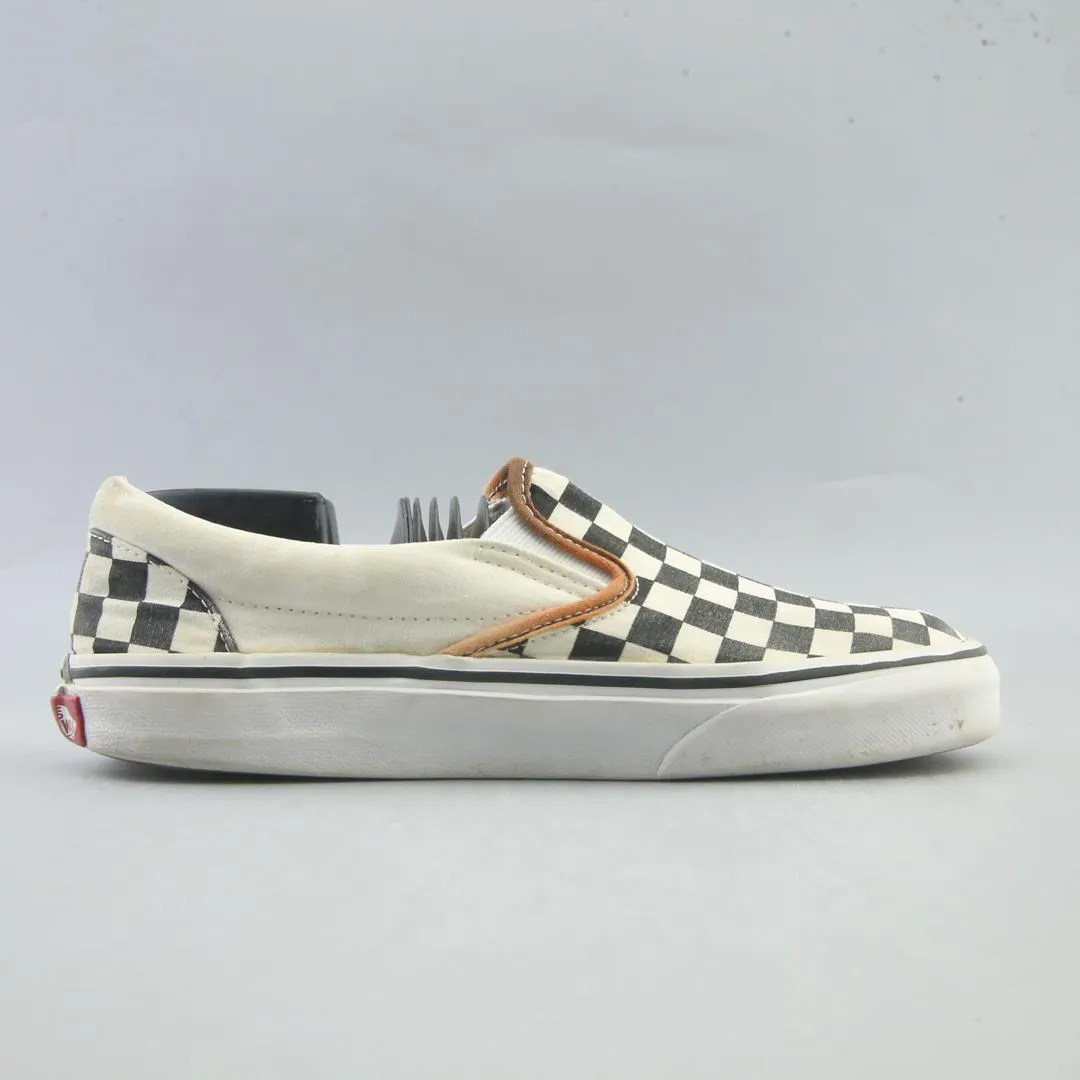 VANS CLASSIC CHECKERBOARD Birch True White Slip On