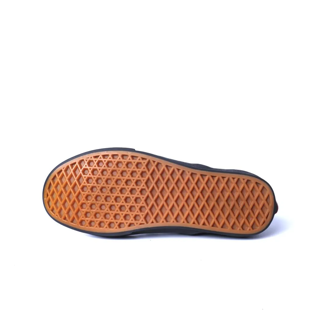 VANS CLASSIC Best Slip On Shoes For Wide Feet