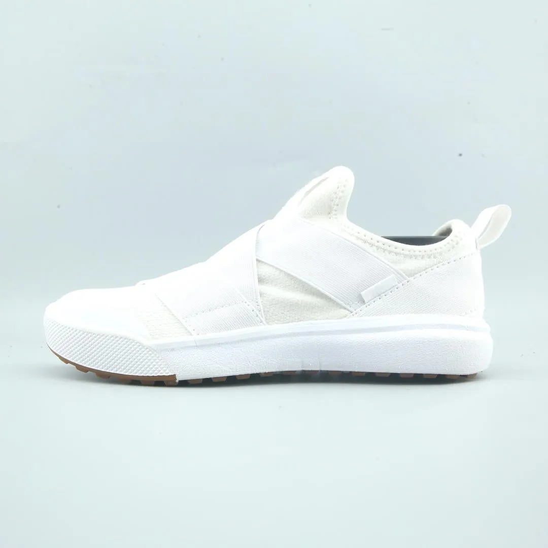 VANS ULTRARANGE GORE Easy Street Slip On Shoes