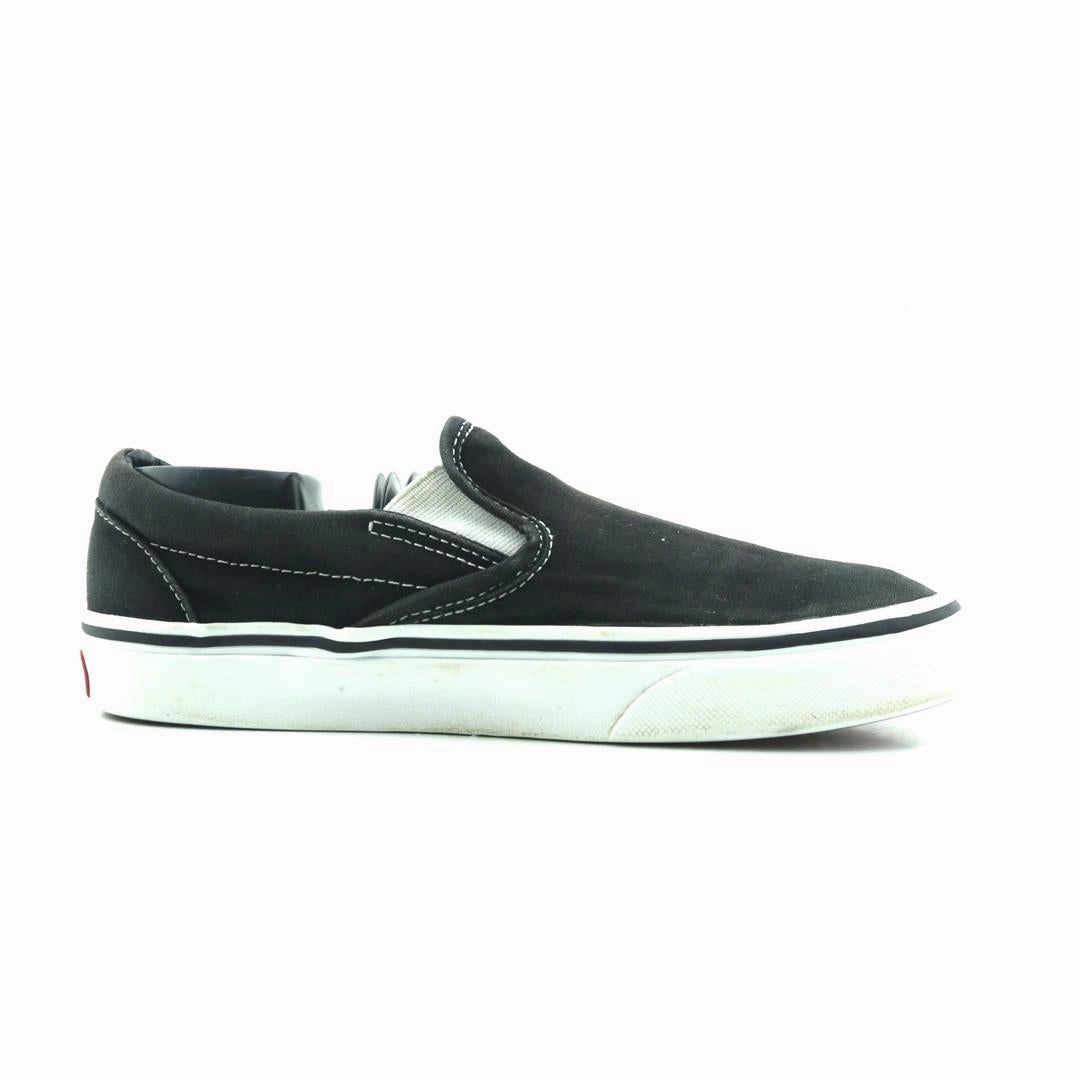 Fluffy Slip On Slippers VANS CLASS