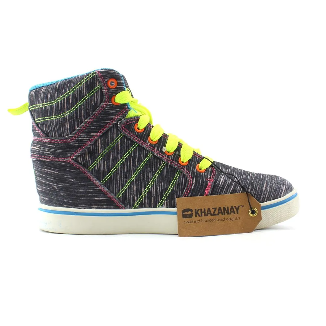 Sneakers Dress Pants OP .